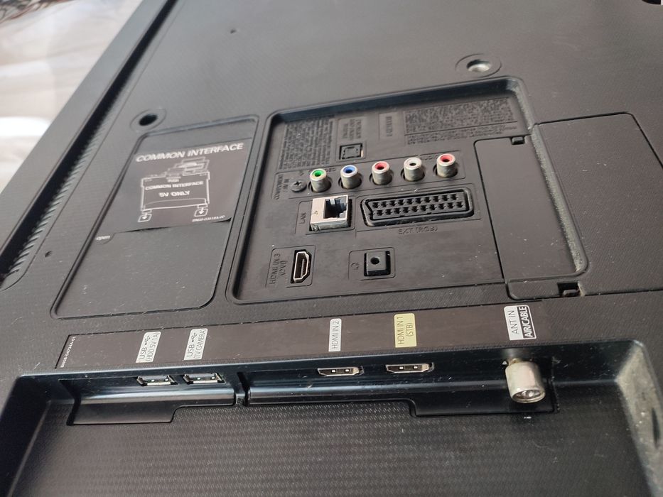 Vând Tv Samsung diagonala 81 cm