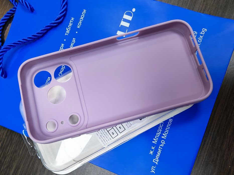iPhone 17 Pro - Кейс / Протектор