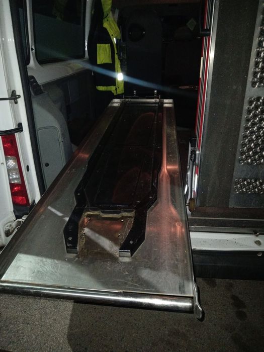 Легло за линейка, катафалка или кемпер