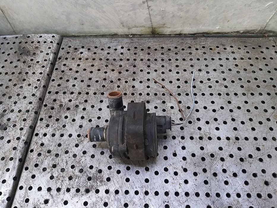 Pompa apa 2.0 cdi mercedes e class w213 0392023024 a2048350364
