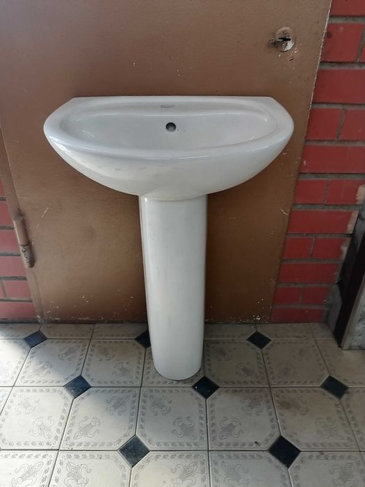 Продам раковину новую