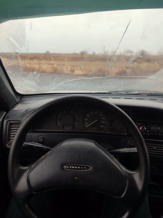 Toyota Corolla sotiladi