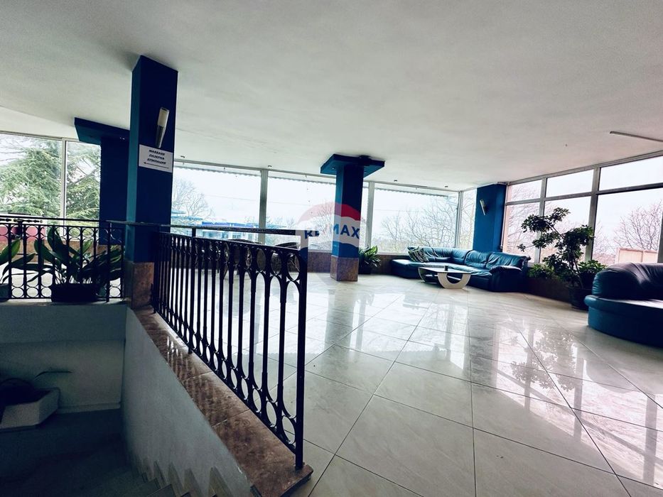 Продава се Заведение в Балчик - 386 кв.м за 591 €/кв.м - Снимка #8