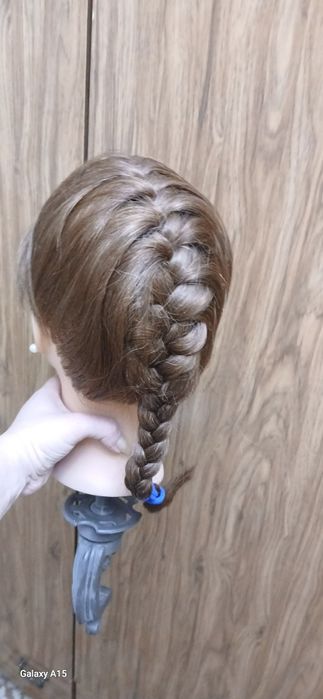 Продам парикмахерскую голову