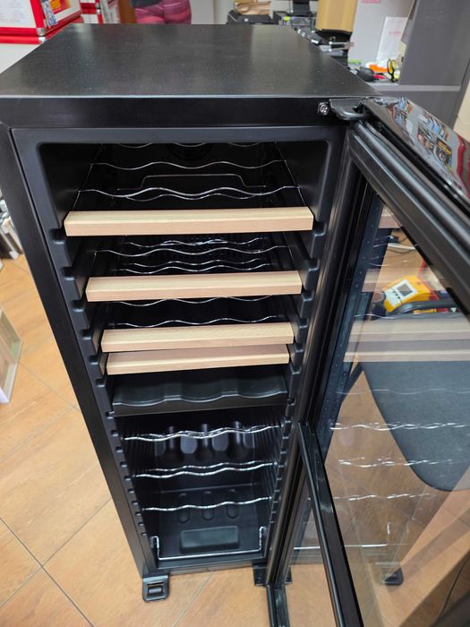 Чисто нов виноохладител Klarstein