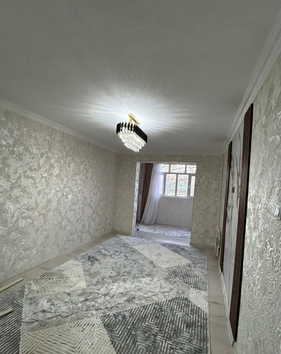 Chilonzor novza metro oldida kvartira