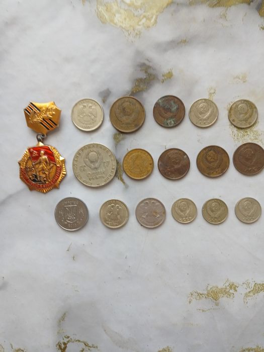 Монеты продам разные