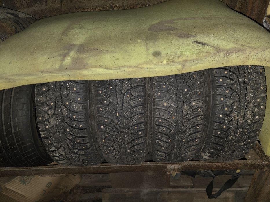 Продам Шины Зимние