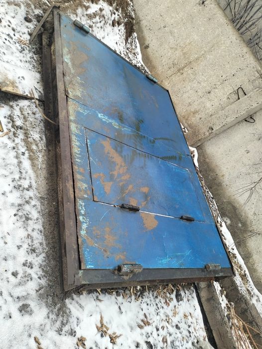 Продам гаражные ворота.