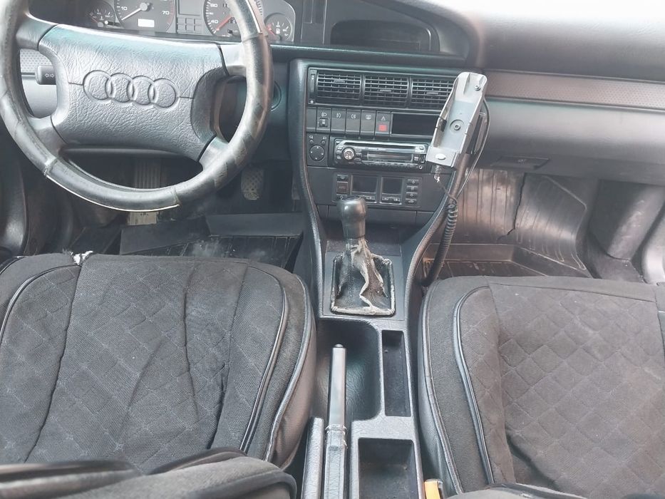 Срочно AUDI 100 сатылады