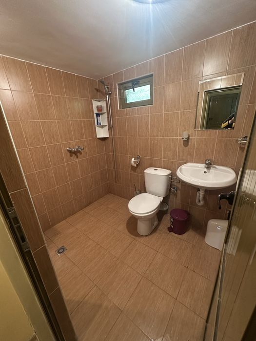 Вила, къща за гости