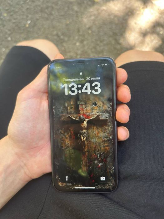 iPhone XR черный