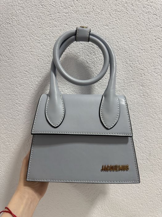 Нова чанта jacquemus /има и дълга дръжка/