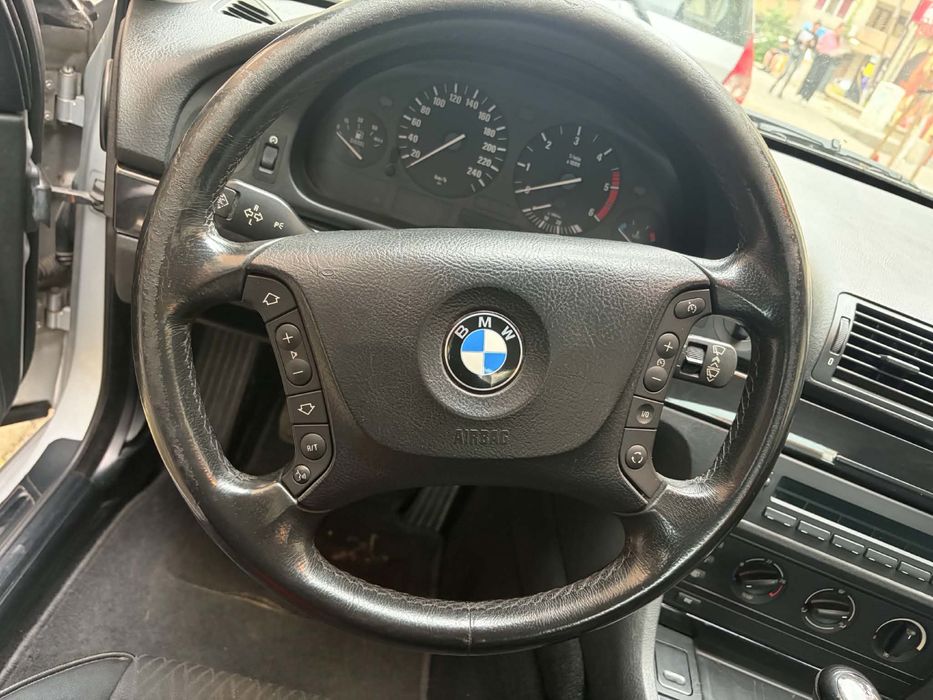 Bmw 525 - 2002г, 163кс