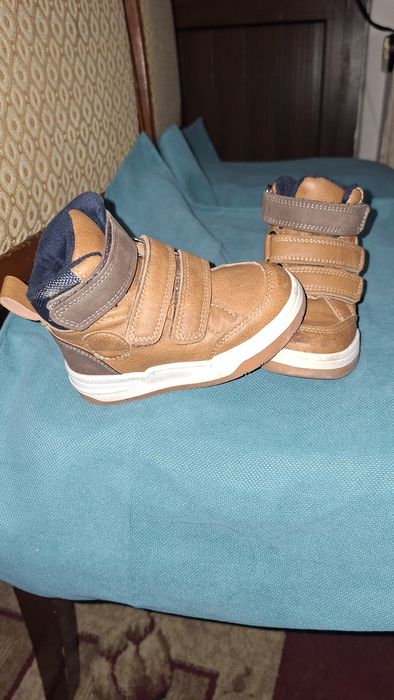 Детские ботитки на мальчика