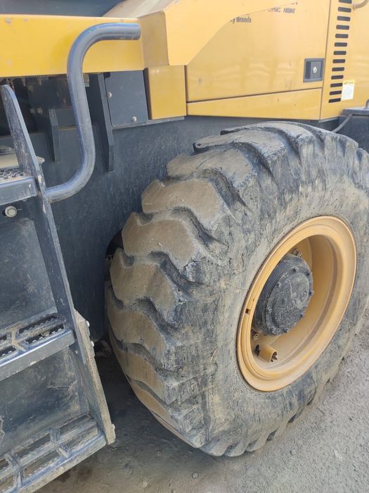 Фронтальный Погрузчик