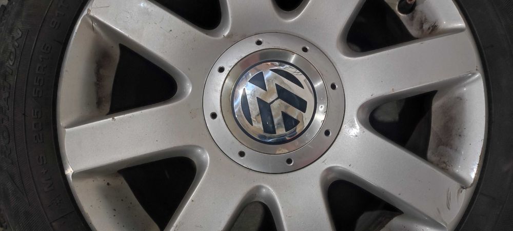Janta aliaj 205 55 16 volkswagen vw passat 3 bucati