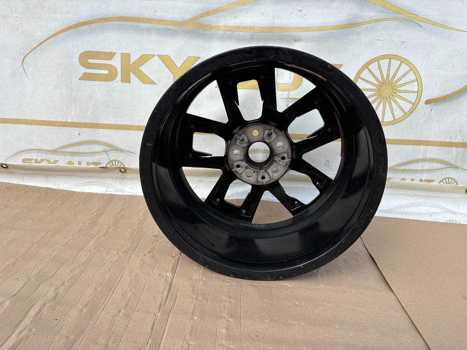 Janta aliaj 18'' 81/2J x 18 Bmw seria 4 I4 M pack cod 8747286