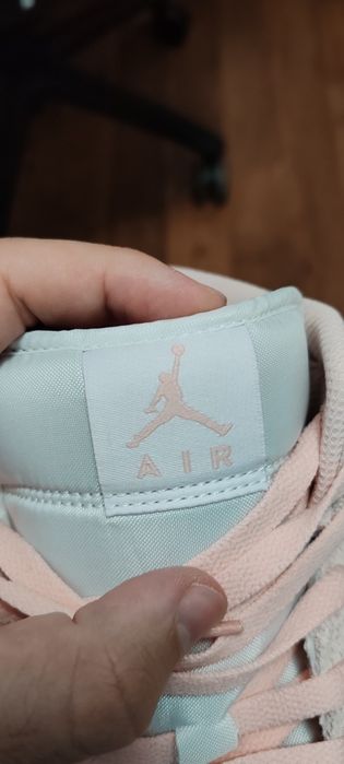 Adidași air Jordan noi