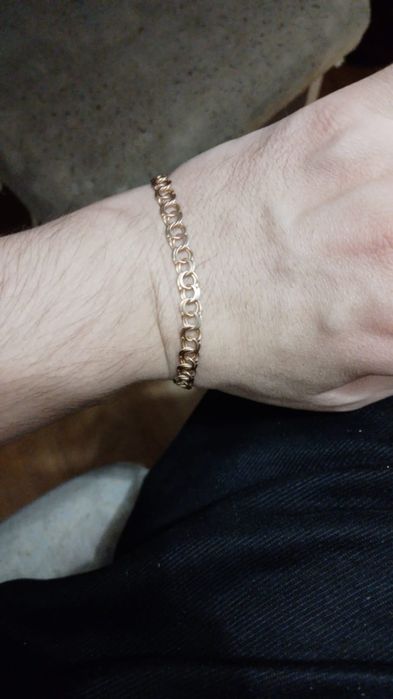Продам золотой браслет 585 без торга!