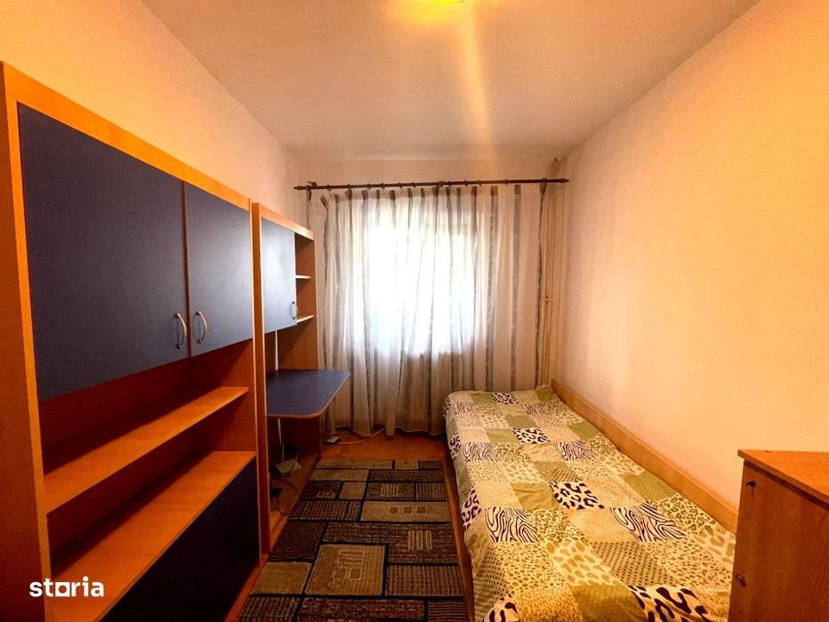 Apartament 3 camere, decomandat, zona Pacurari, Iasi
