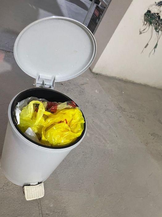 Ведро для мусора