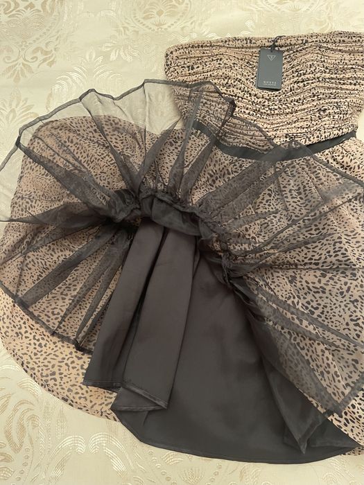 Rochie originala Guess cu etichete de ocazie, Revelion, casual