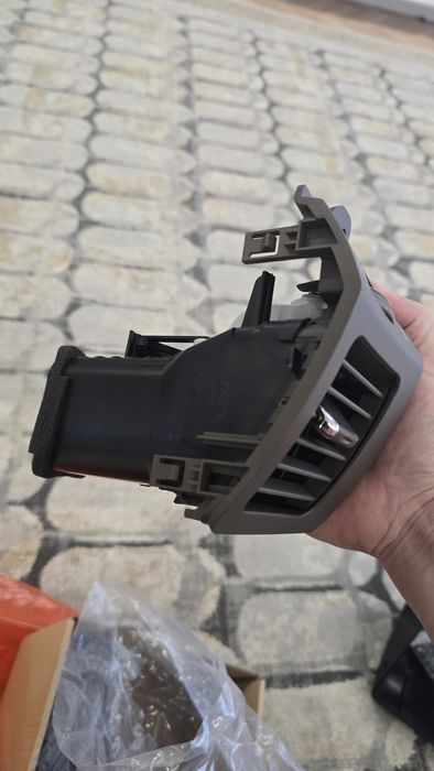 Дефлекторы на прадо 120