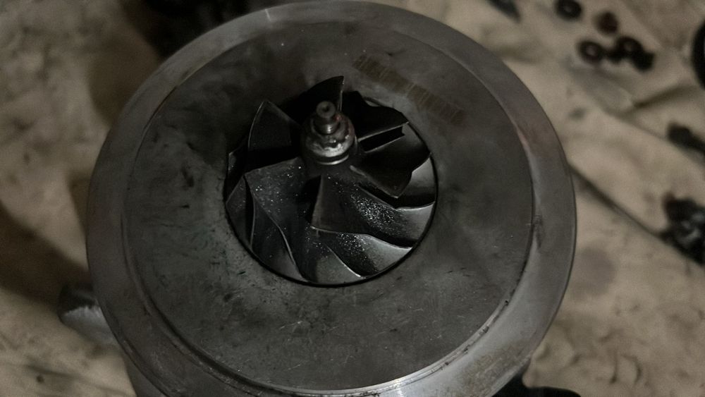 Prodavam turbina ot bmw gt2052v gotov za montaj na 1.9 tdi