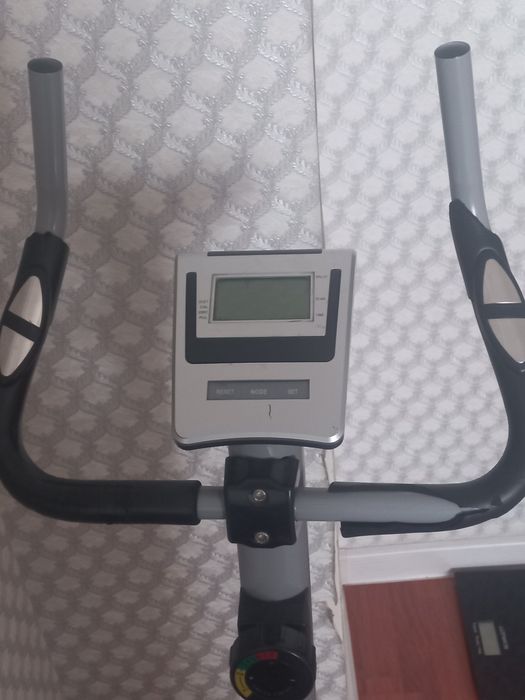 Велотренажёр продам