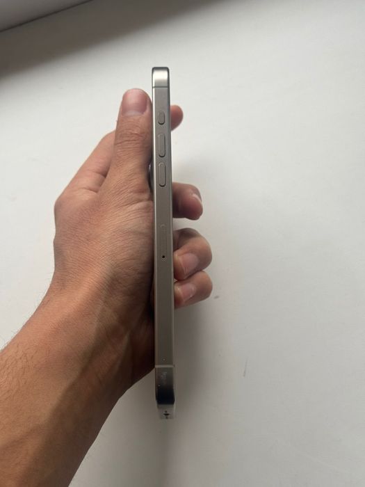 Продам Айфон 15 ПРО МАКС