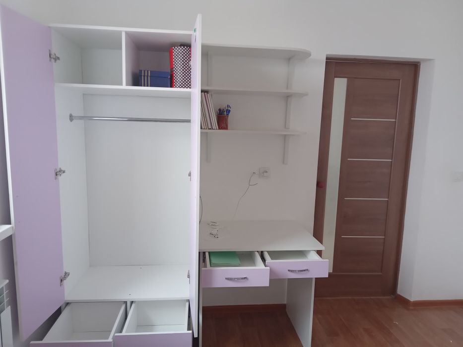 Балалар бөлмесіне арналған шкаф.