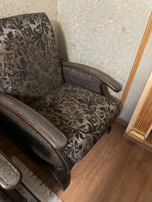 Продам диван и 2 кресла,пр.во Белоруссия
