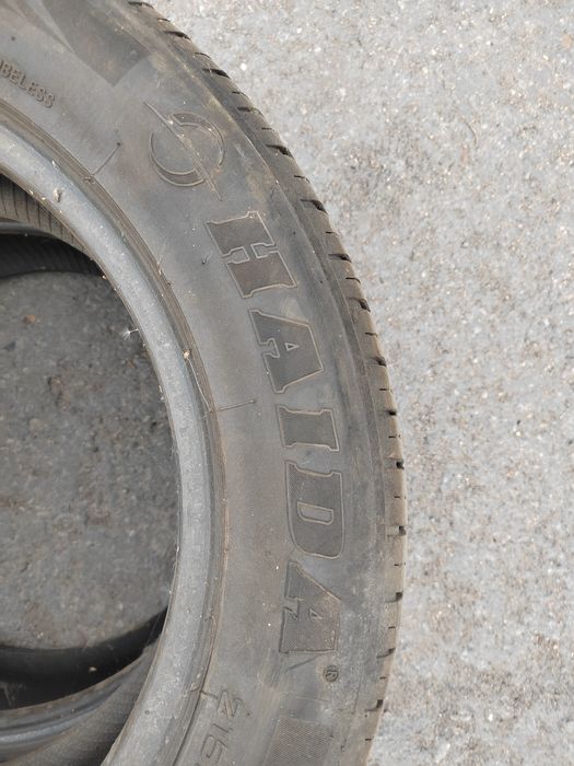 Продам пару летних шин