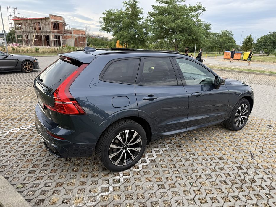 VOLVO XC60 2024 — imagine 5