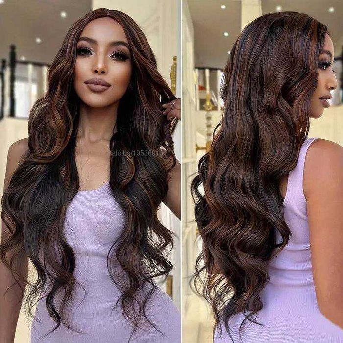 Тъмно кафява вълнообразна перука с кичури