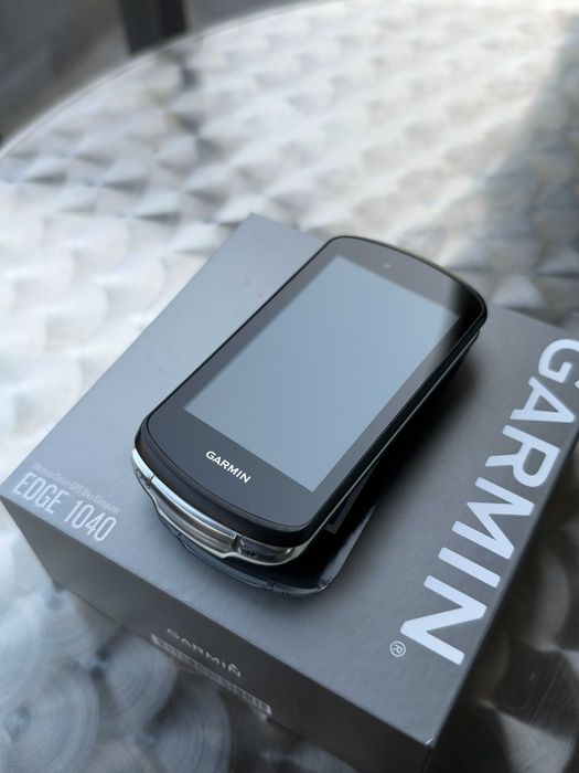Garmin Edge 1040 GPS велокомпютър – Отлично състояние