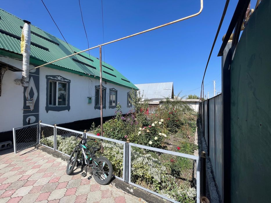 Продается дом 100 м²