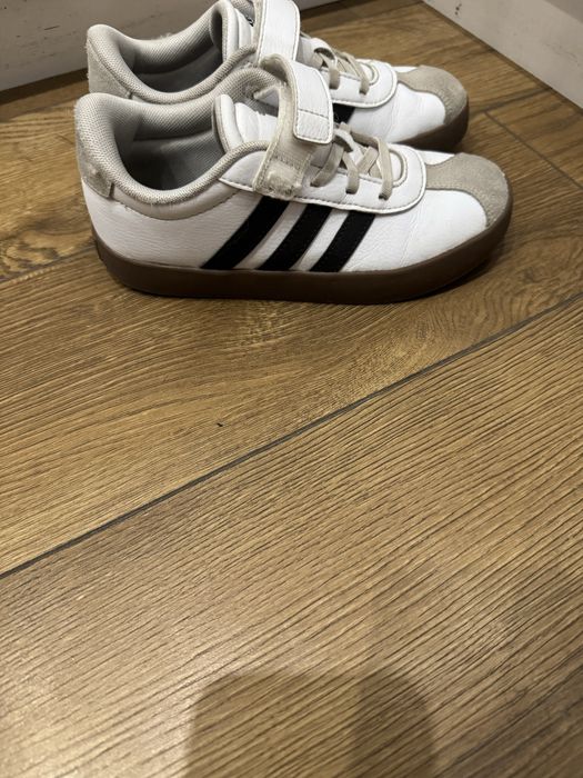 Оригинални детски маратонки adidas