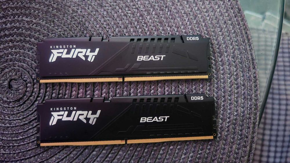 Рам памет Kingston FURY Beast 16GB (2x8GB) DDR5 5600MHz