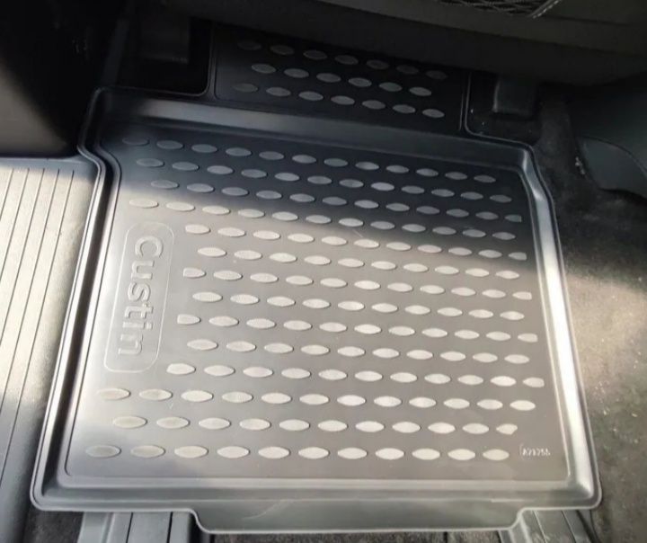 Коврики для Hyundai Custin