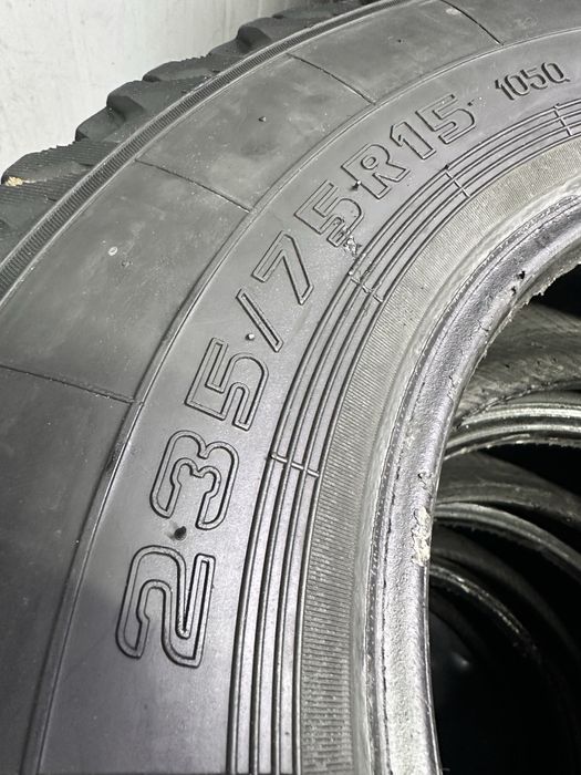 Шины 235/75R15 (4шт)