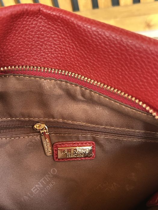 Чисто нова чанта (VALENTINO)