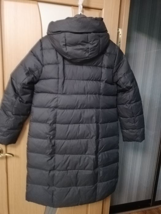 Продам зимние пальто.