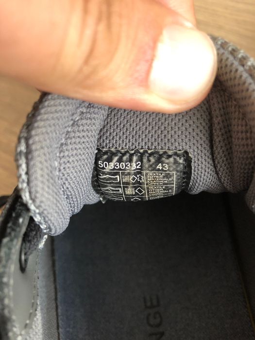 Adidași Boss orange 43