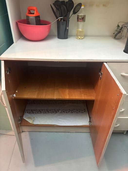 Продам кухонный шкаф