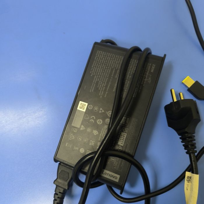 Lenovo зарядка оригинал 230W