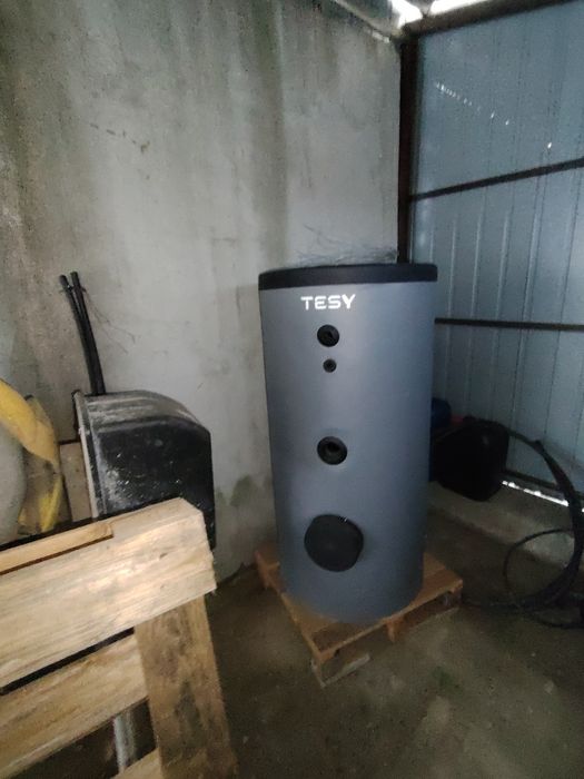 Vînd boiler nou nouț mai folosit