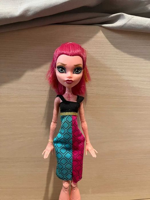 Кукла monster high монстър хай