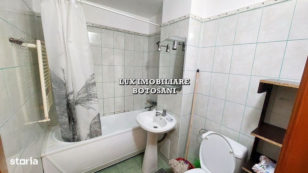 Apartament 2 camere, zona Parcul Curcubeului